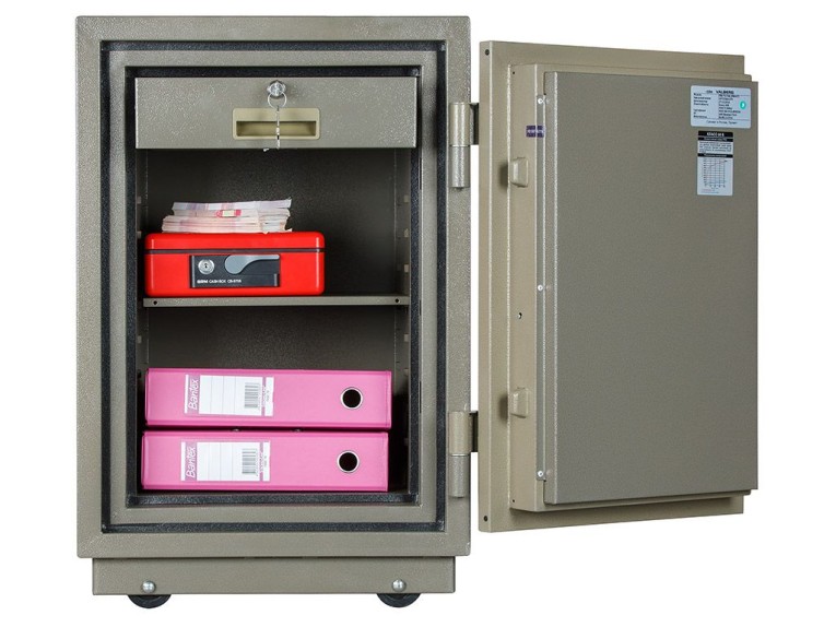 Огнестойкий сейф Valberg FRS-73.T-KL купить в Челябинске