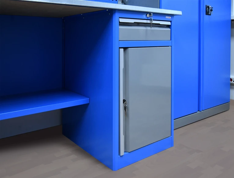 Верстак PRF 121.18.1 купить в Челябинске Верстак PRF 121.18.1 купить в Челябинске