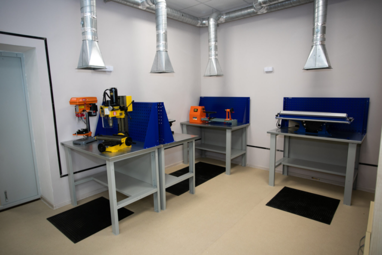 Верстак Profi WT120.F1/F1.010 купить в Челябинске Верстак Profi WT120.F1/F1.010 купить в Челябинске