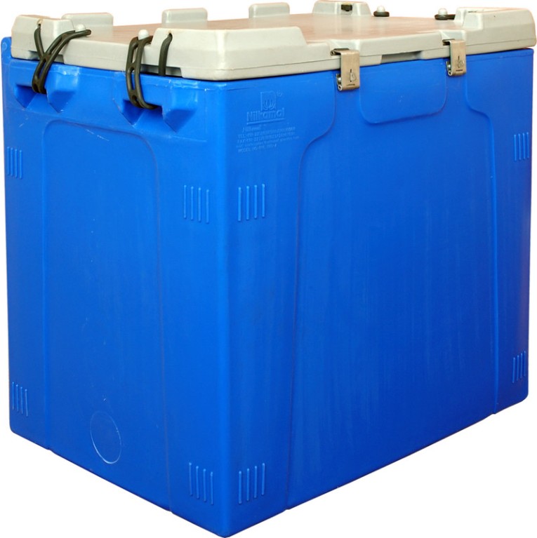 Контейнер 840х575х745 мм синий с крышкой купить в Челябинске Контейнер 840х575х745 мм синий с крышкой купить в Челябинске