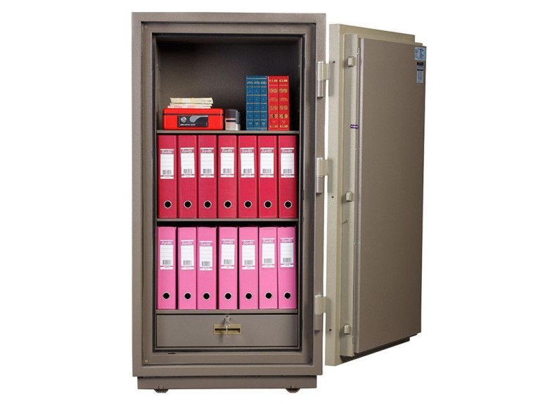 Огнестойкий сейф Valberg FRS-140.T-CL купить в Челябинске