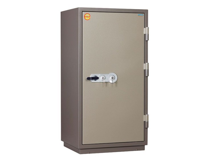 Огнестойкий сейф Valberg FRS-140.T-KL купить в Челябинске