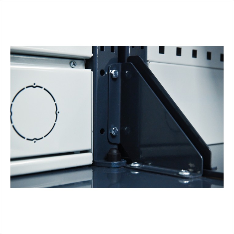 Верстак FBK 205.46.4-2R купить в Челябинске