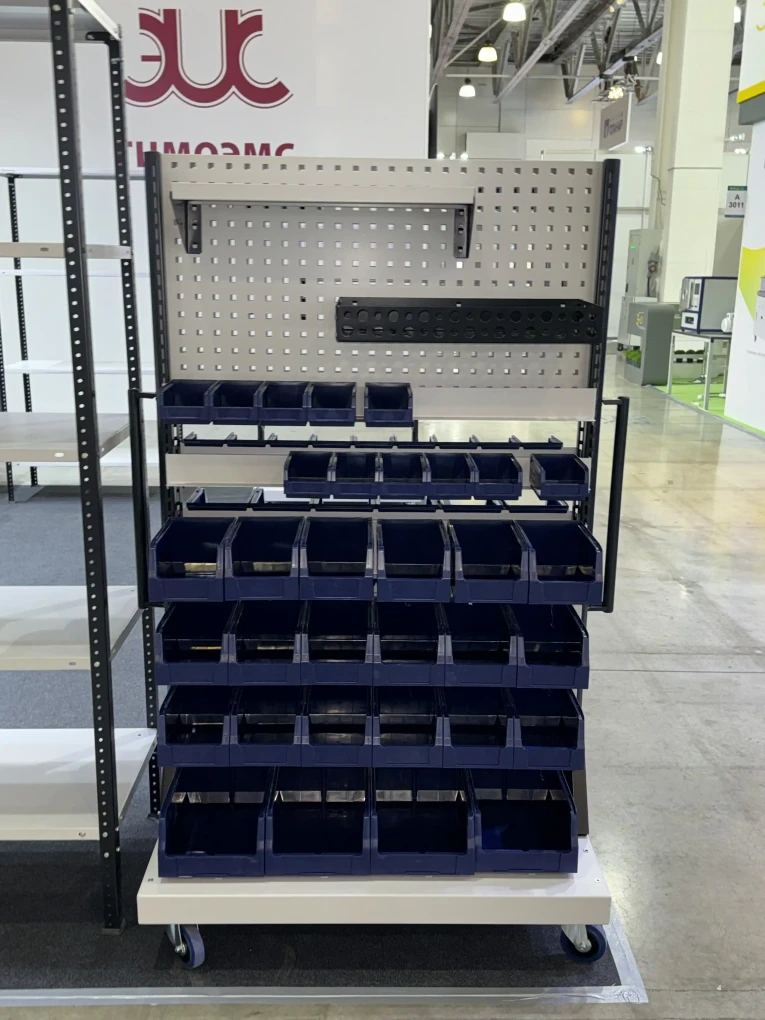 Передвижная стойка SPC 4B.1 (90.36.8) купить в Челябинске Передвижная стойка SPC 4B.1 (90.36.8) купить в Челябинске