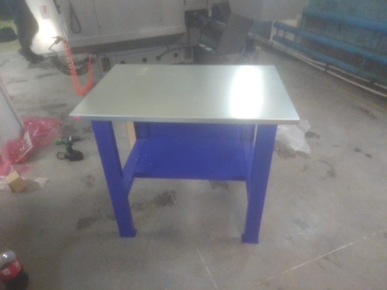 Верстак-стол бестумбовый ВП-1 купить в Челябинске